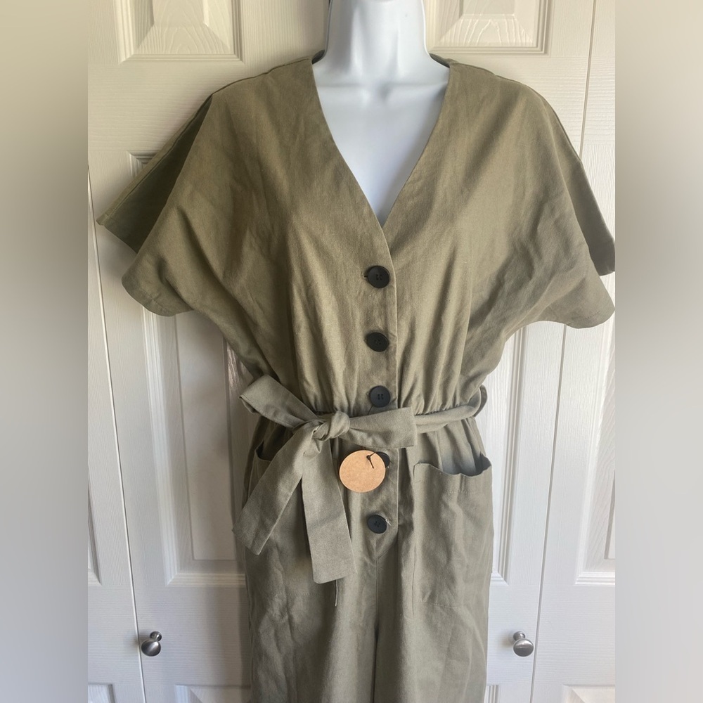 BNWT Women Linen Blend Belted Pocket Jumpsuit - Picture 2 of 7